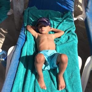 Meet your Posher, Amira